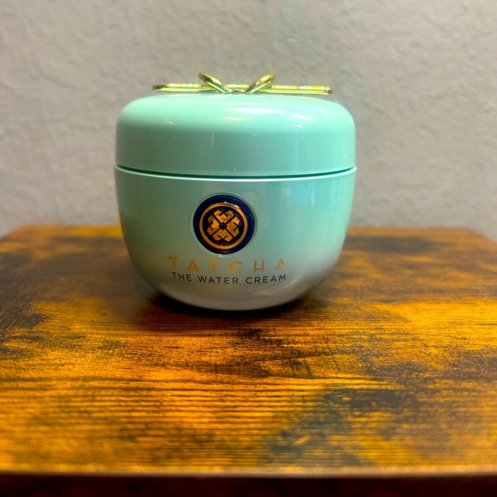 THATCHA water cream